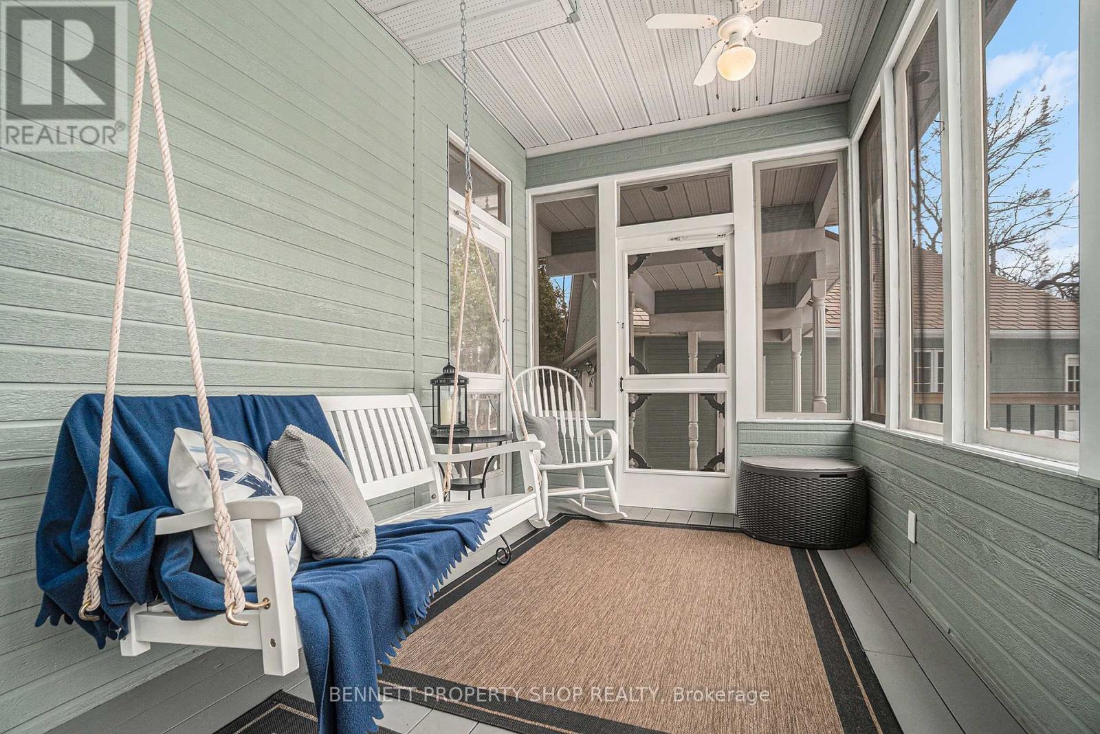 22 Ashwood Crescent