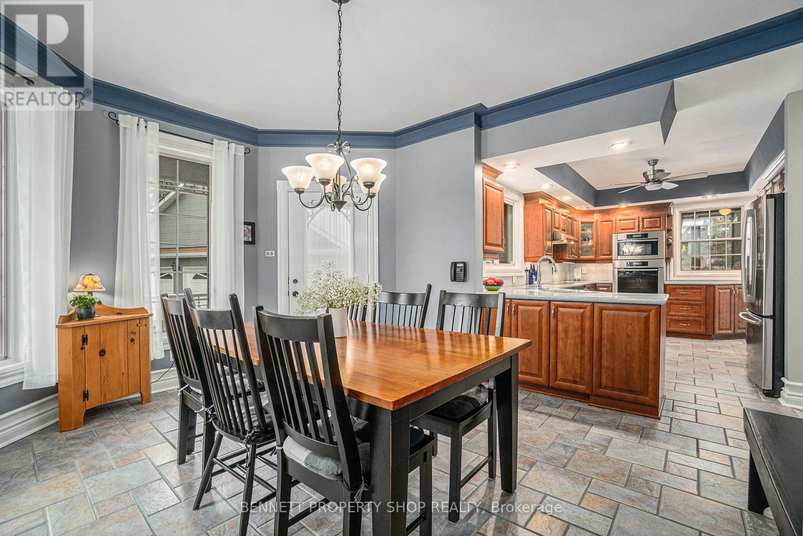 22 Ashwood Crescent