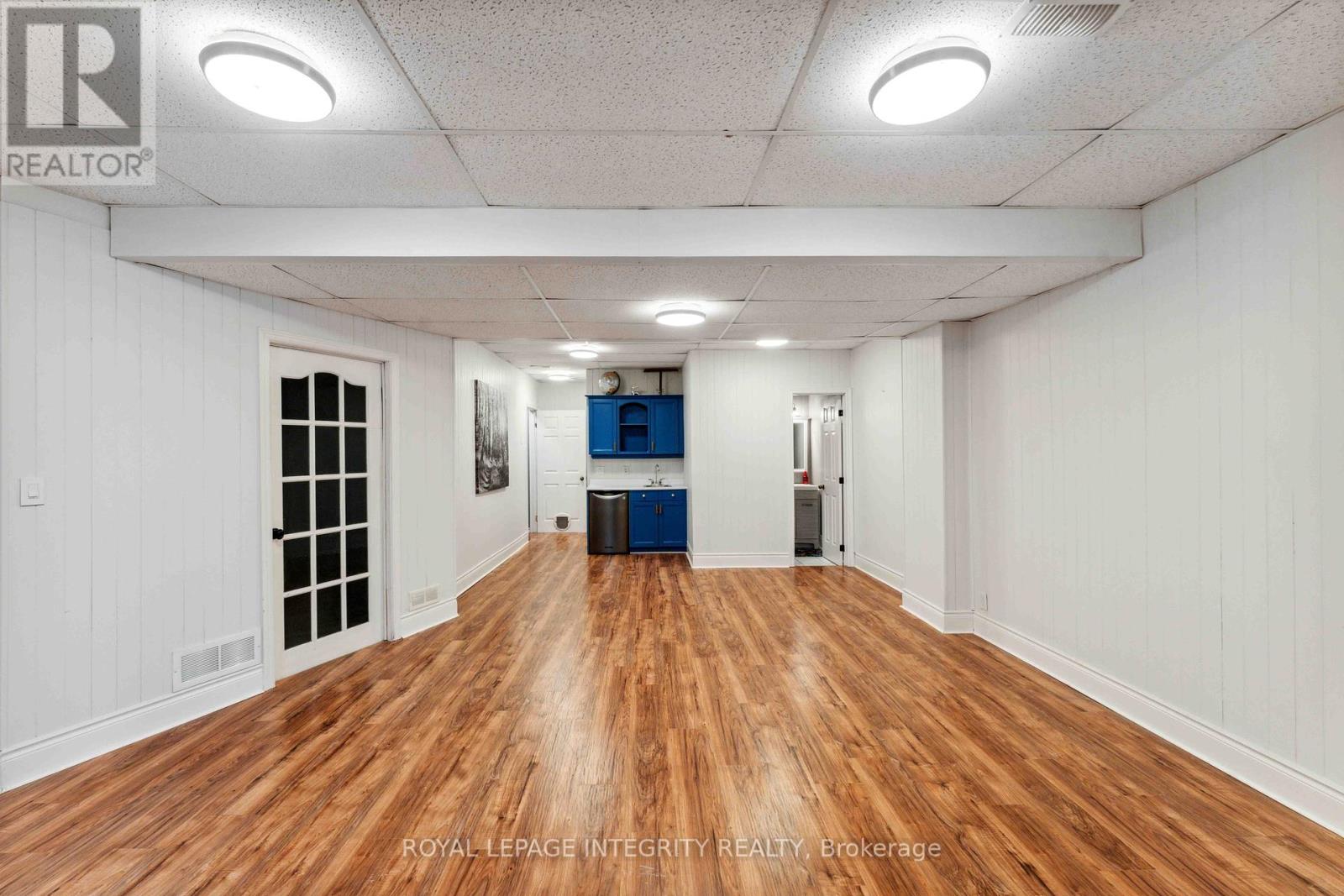 4 Bracewood Way