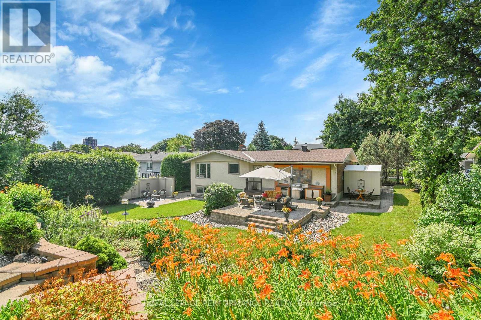 106 Queensline Drive
