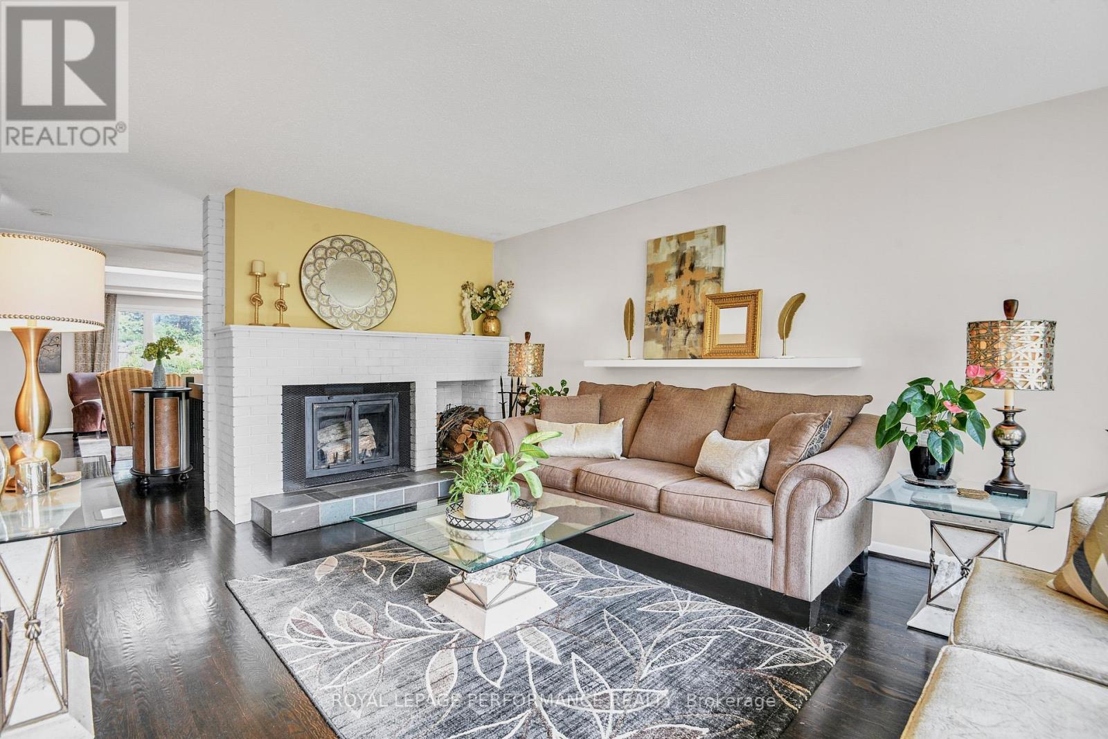 106 Queensline Drive