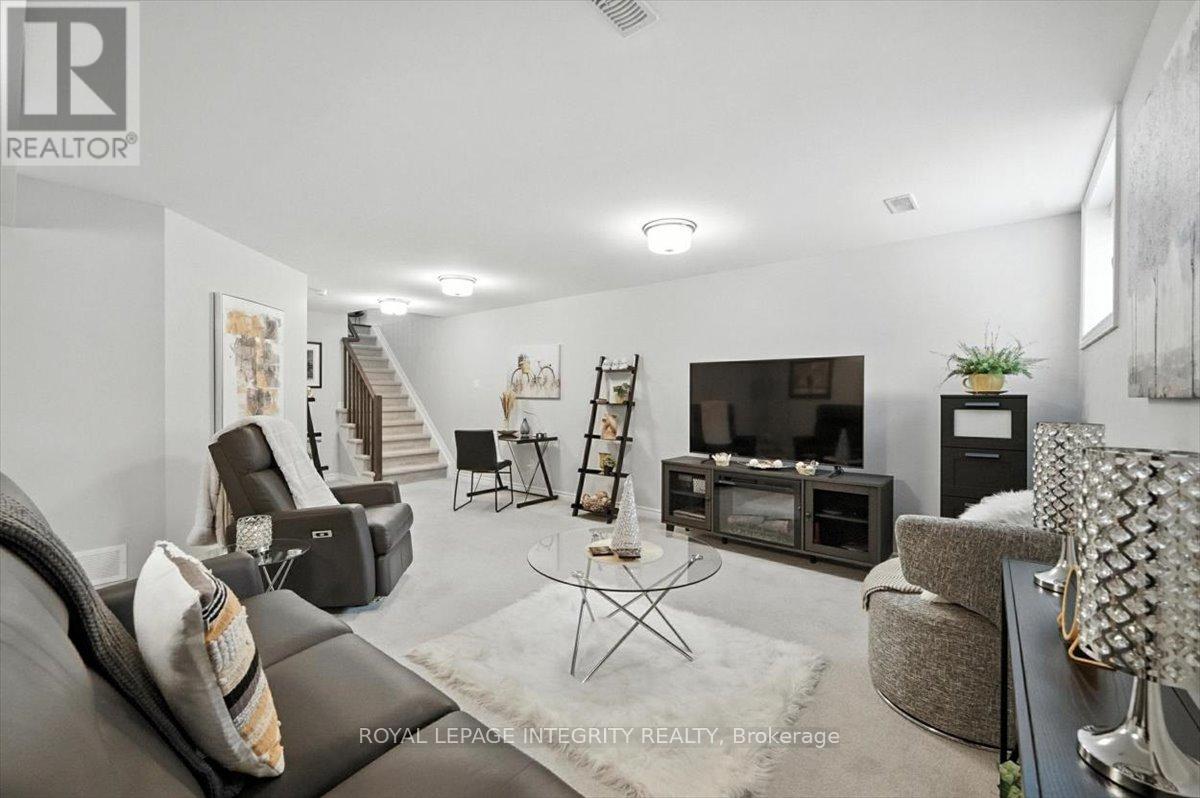 653 Cartographe Street