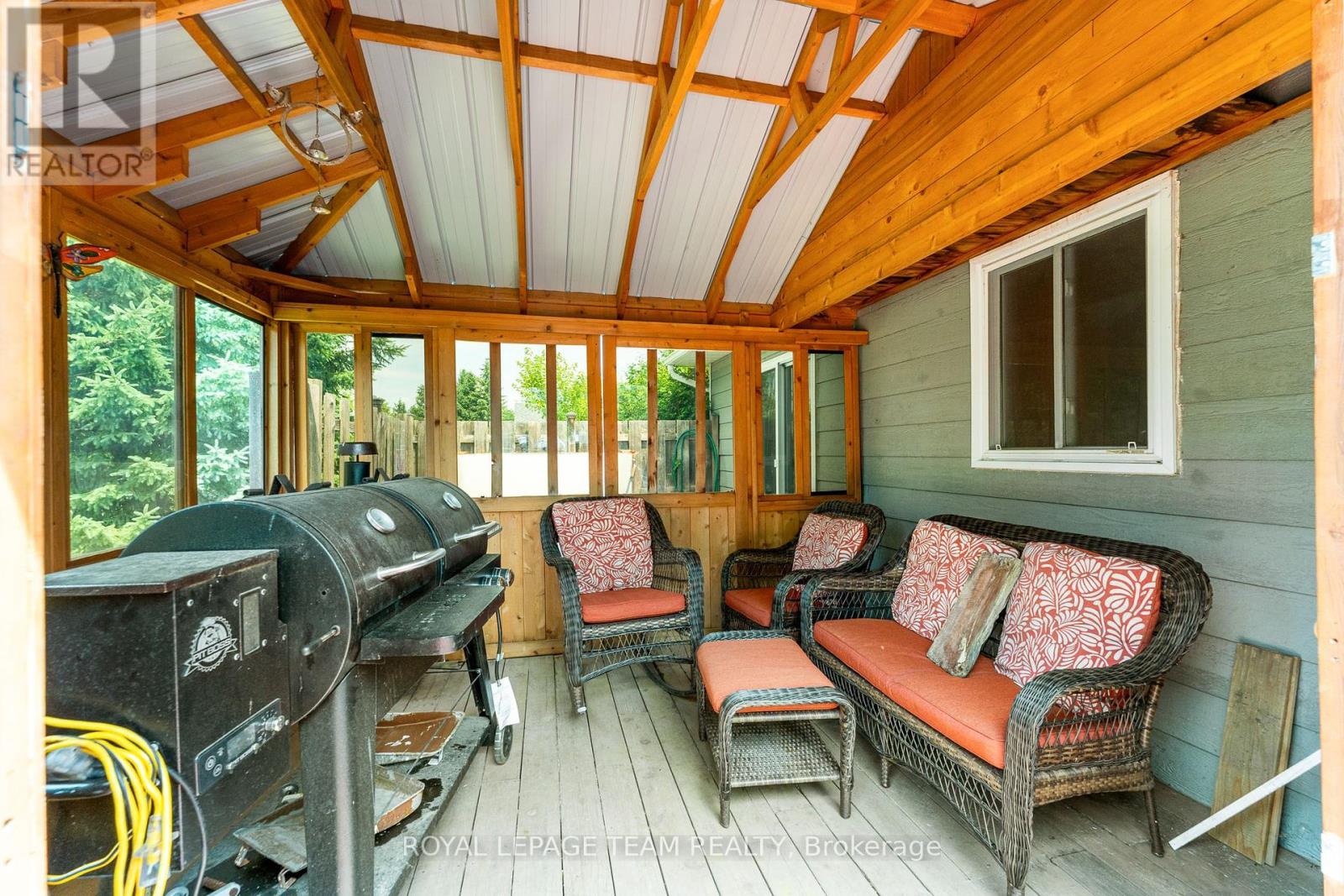 106 Porcupine Trail