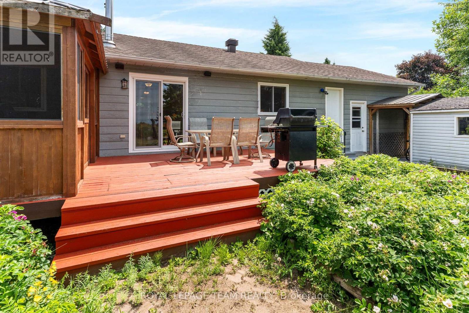 106 Porcupine Trail