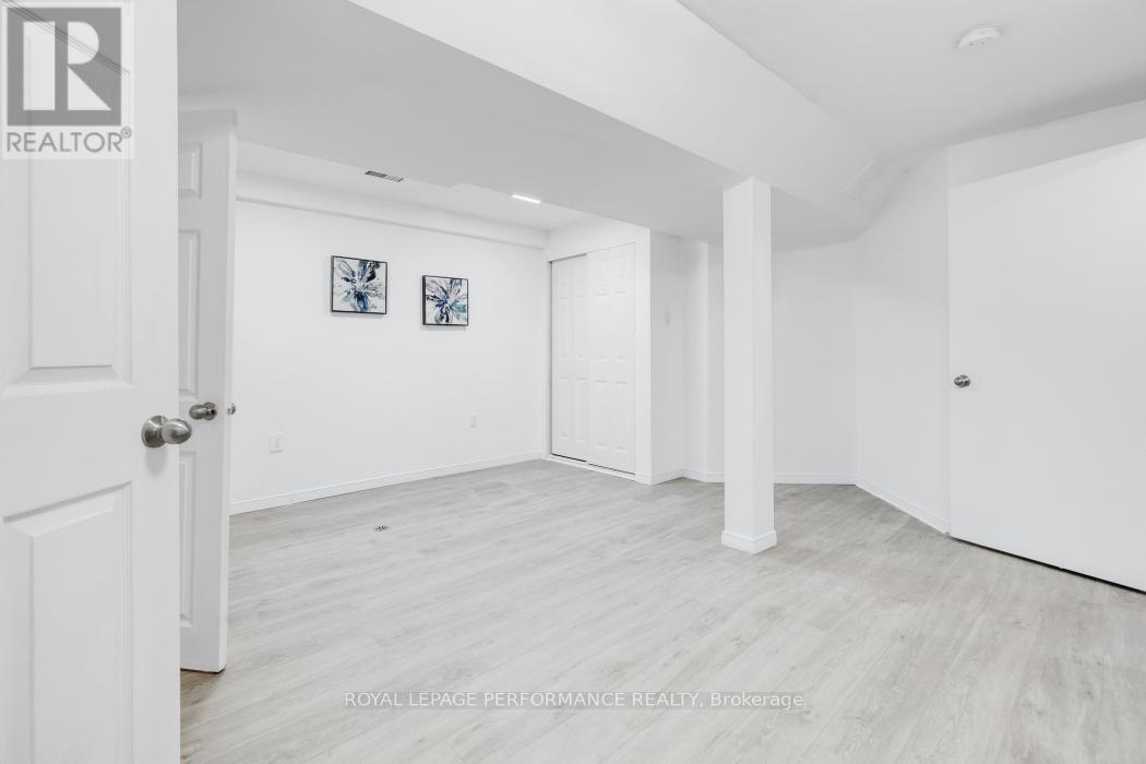 1416 Caravel Crescent