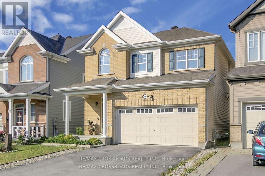906 Whimbrel Way
