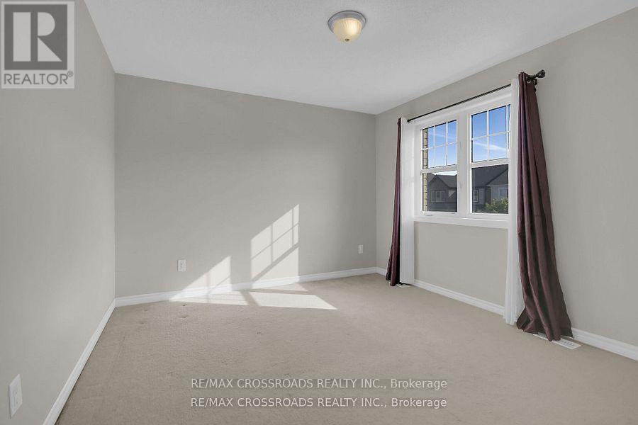 906 Whimbrel Way