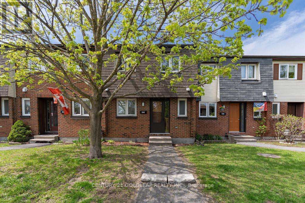 1342 Cedarcroft Crescent