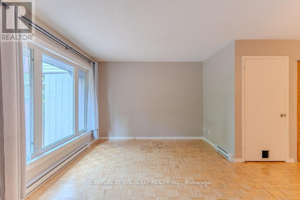 1342 Cedarcroft Crescent
