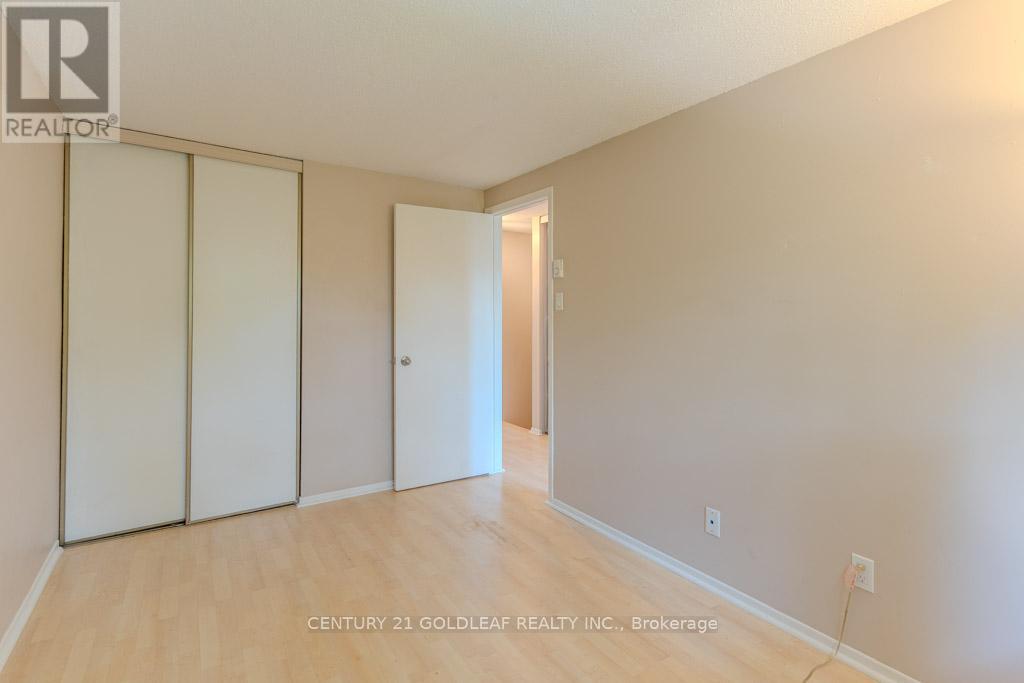 1342 Cedarcroft Crescent