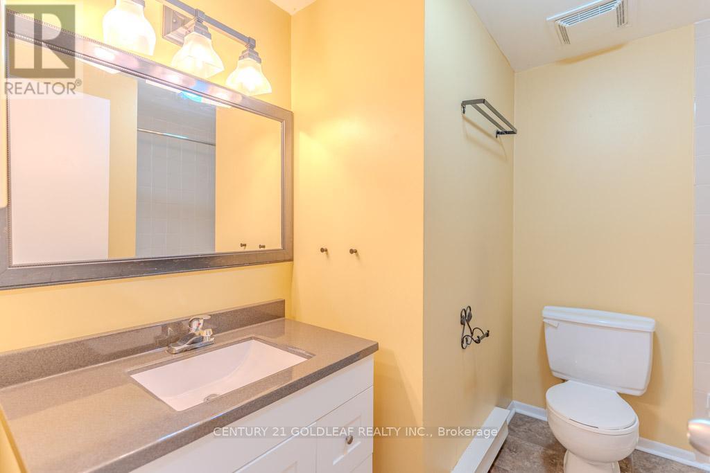 1342 Cedarcroft Crescent