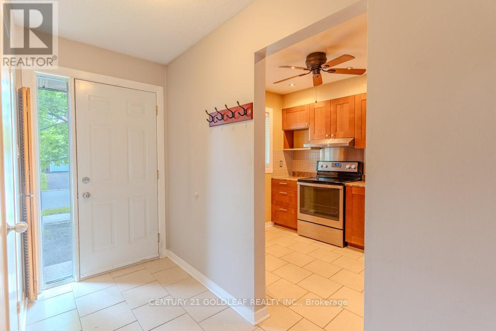 1342 Cedarcroft Crescent