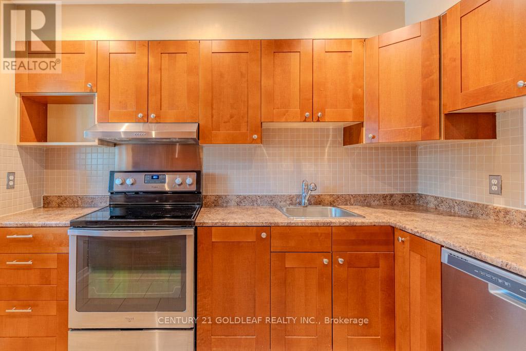1342 Cedarcroft Crescent