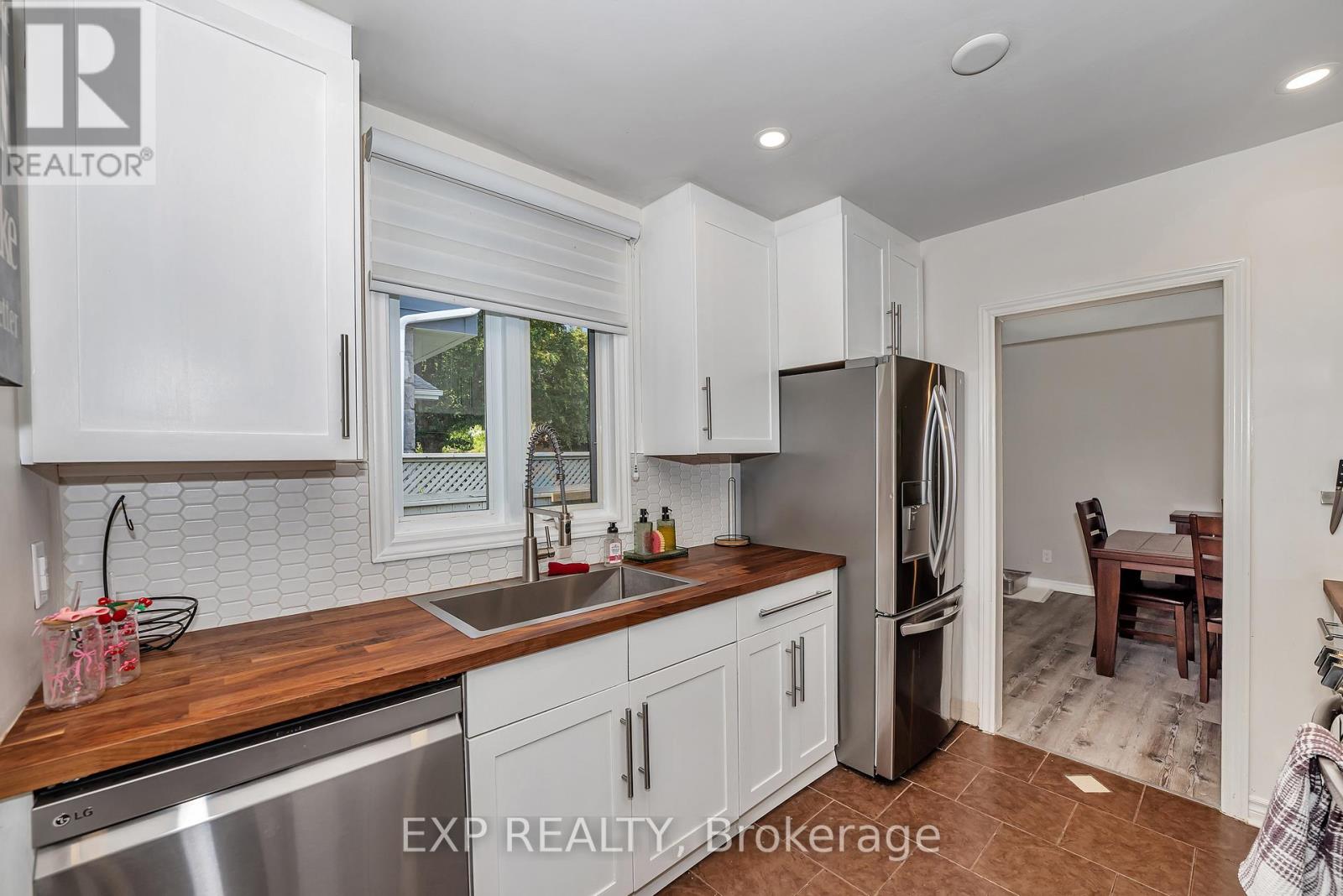 936 Blythdale Road