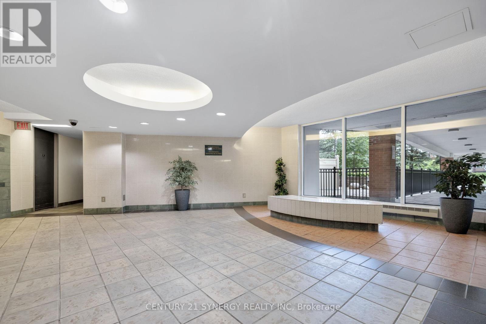 1410 - 2020 Jasmine Crescent