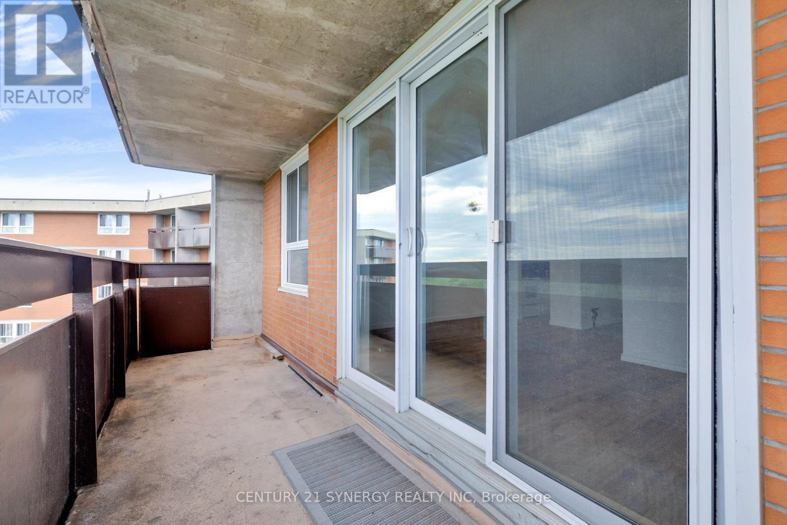 1410 - 2020 Jasmine Crescent