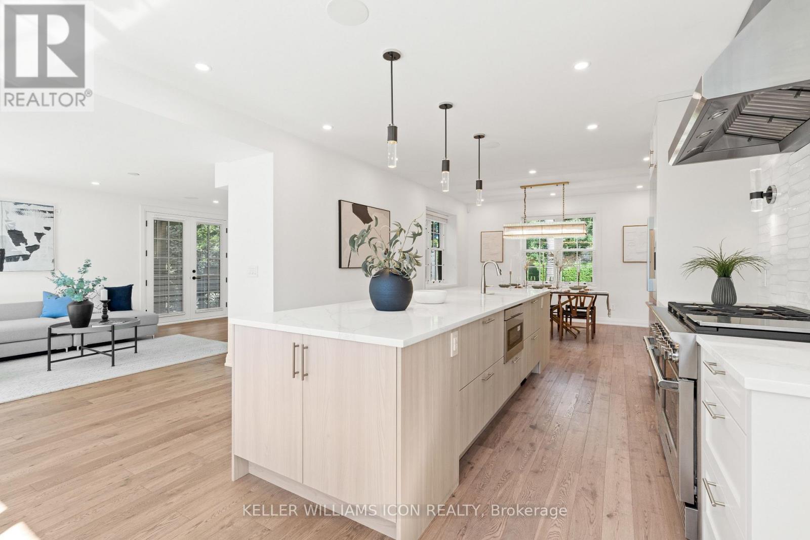 320 Hillcrest Road