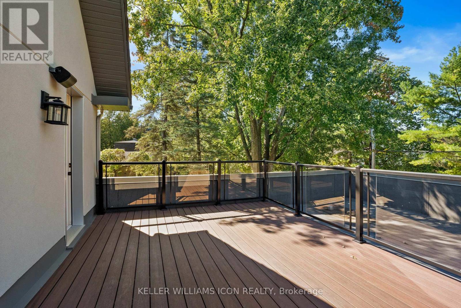 320 Hillcrest Road