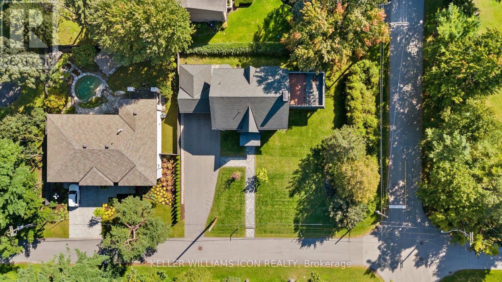 320 Hillcrest Road