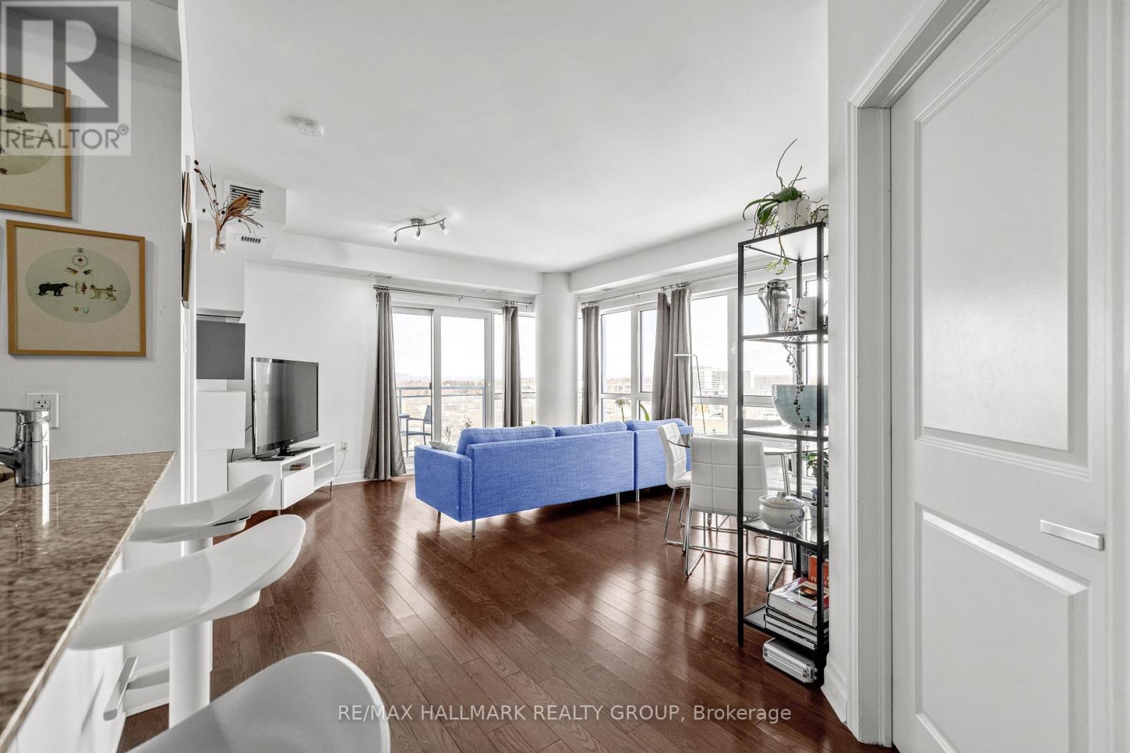 1304 - 90 Landry Street