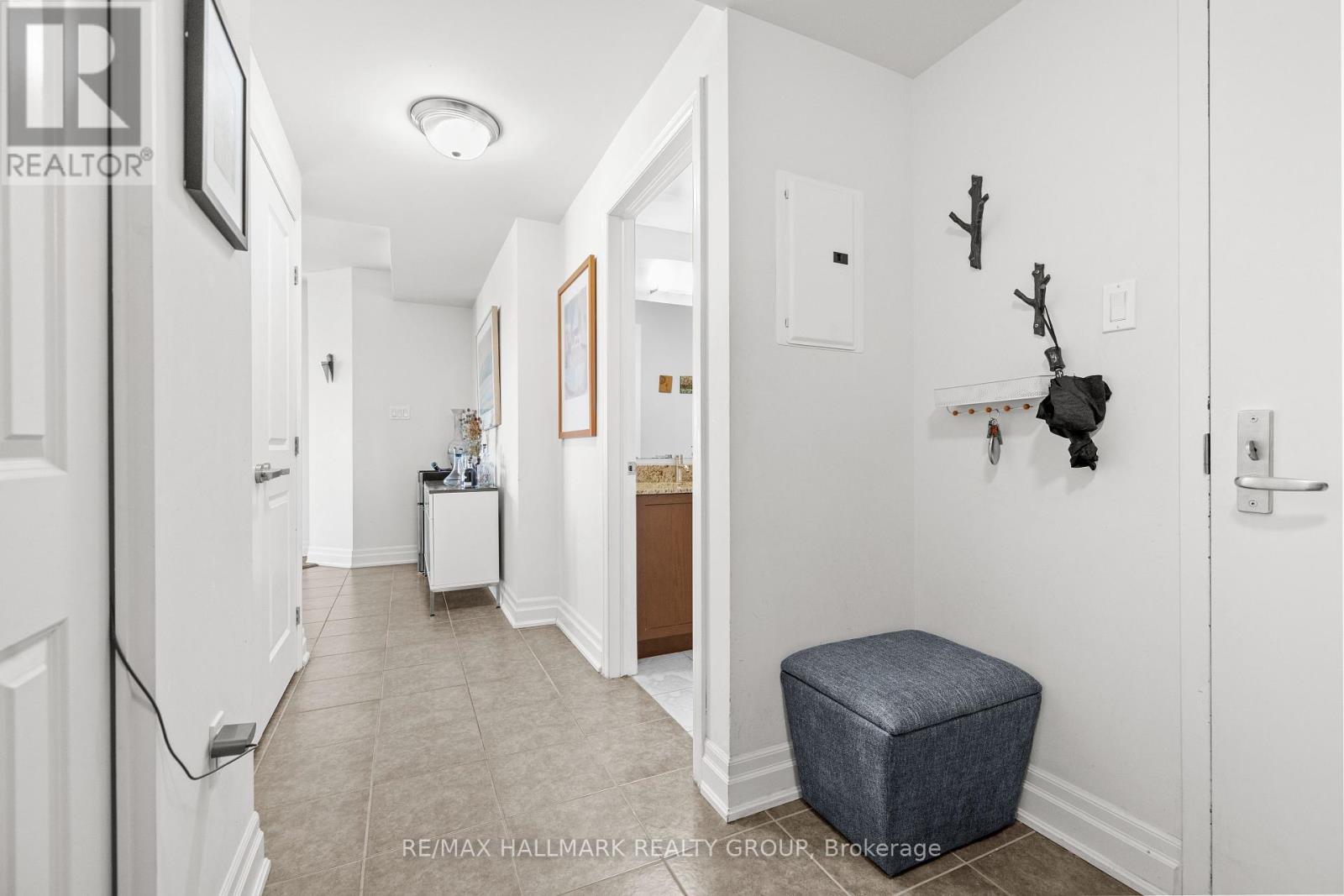 1304 - 90 Landry Street