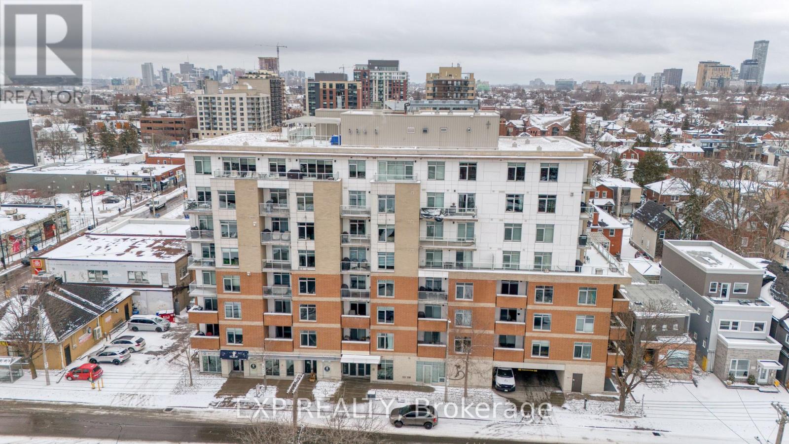 412 - 131 Holland Avenue