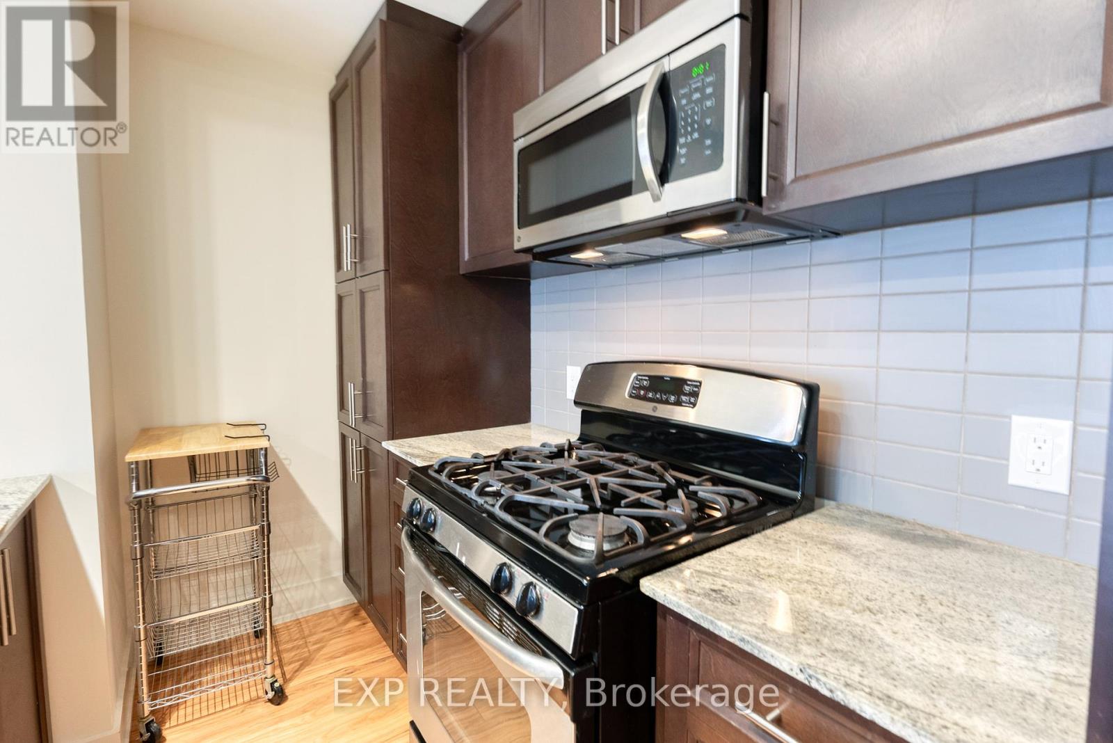 412 - 131 Holland Avenue