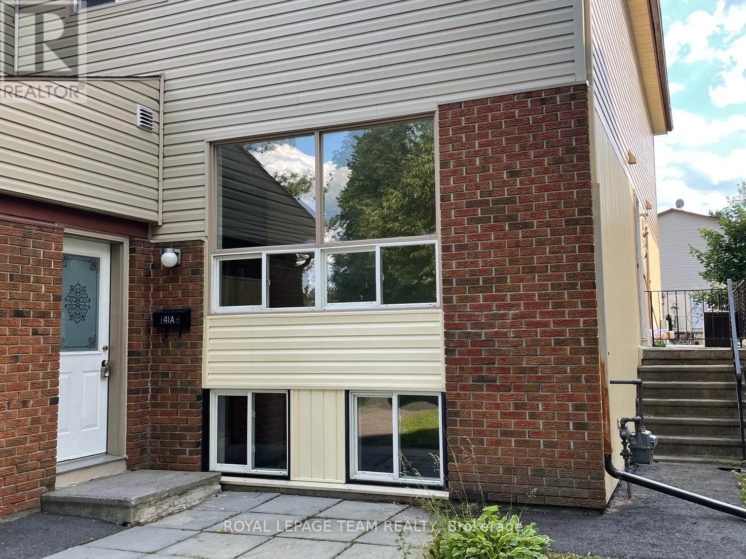 A - 41 Forester Crescent
