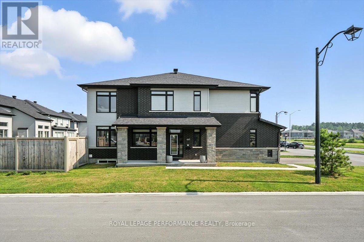 665 Cordelette Circle W