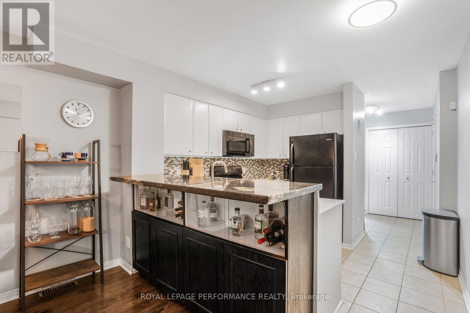 2 - 55 Steele Park Private
