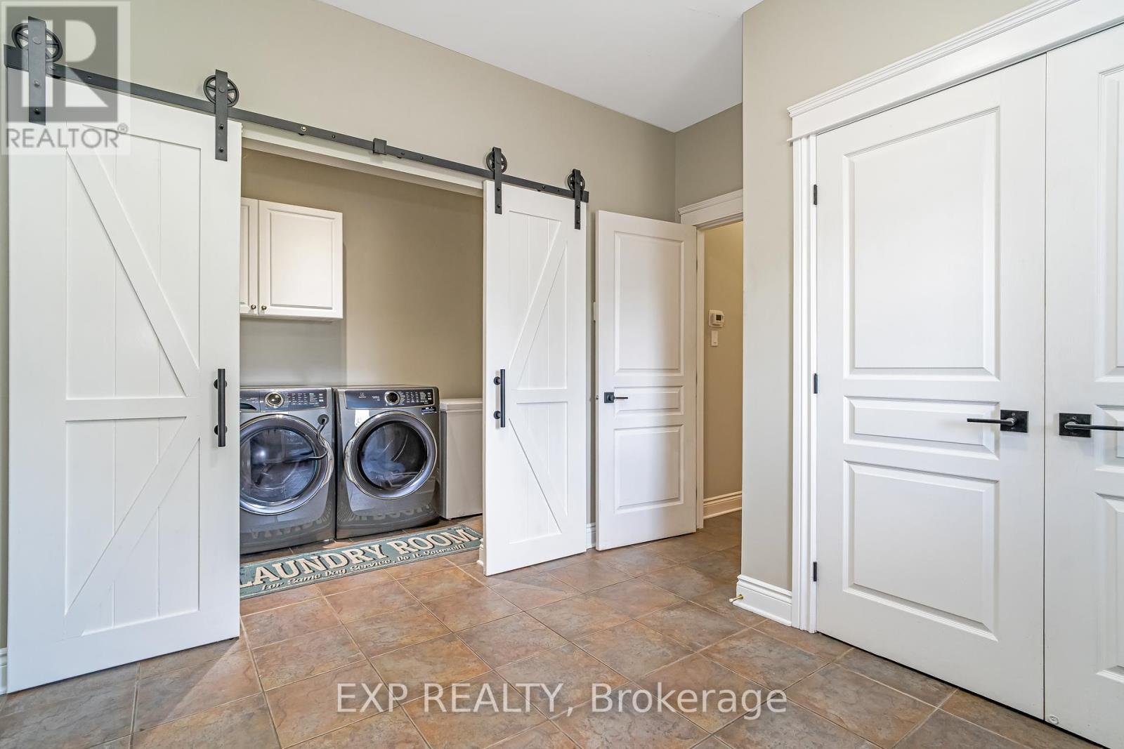 1125 Waterpark Place
