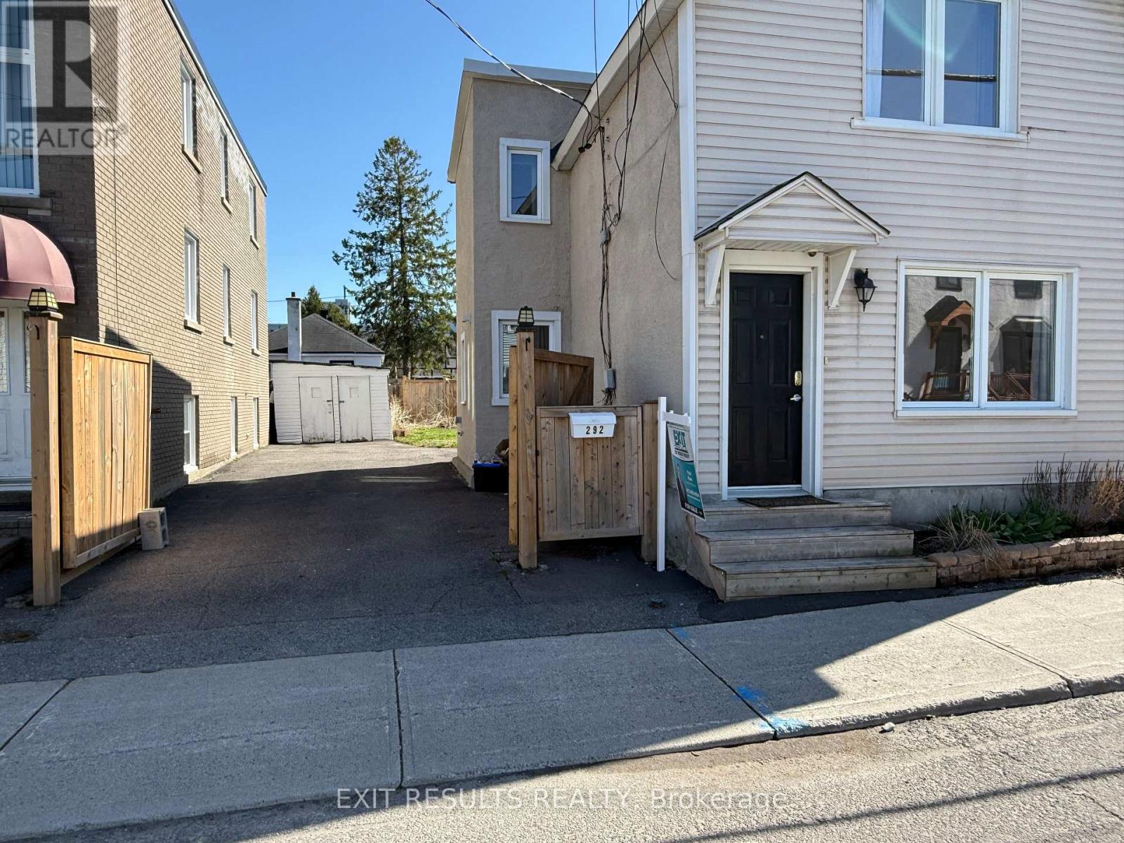 292 Richelieu Avenue