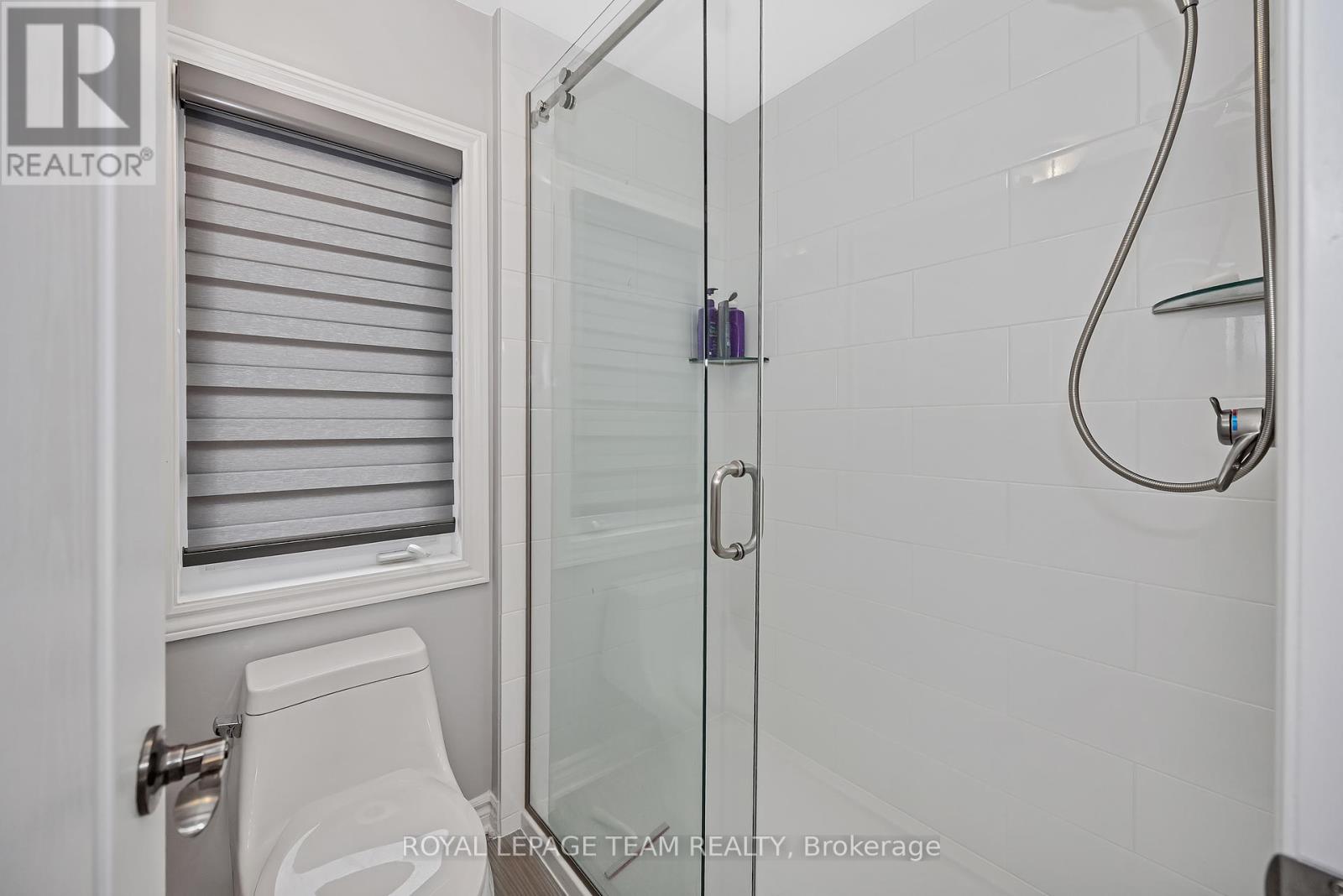 51 Bridle Crest Court