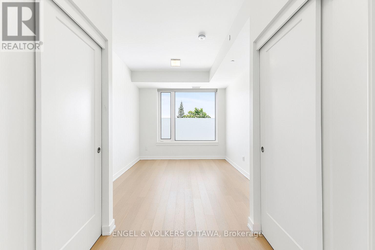 Unit 308 - 570 De Mazenod Avenue