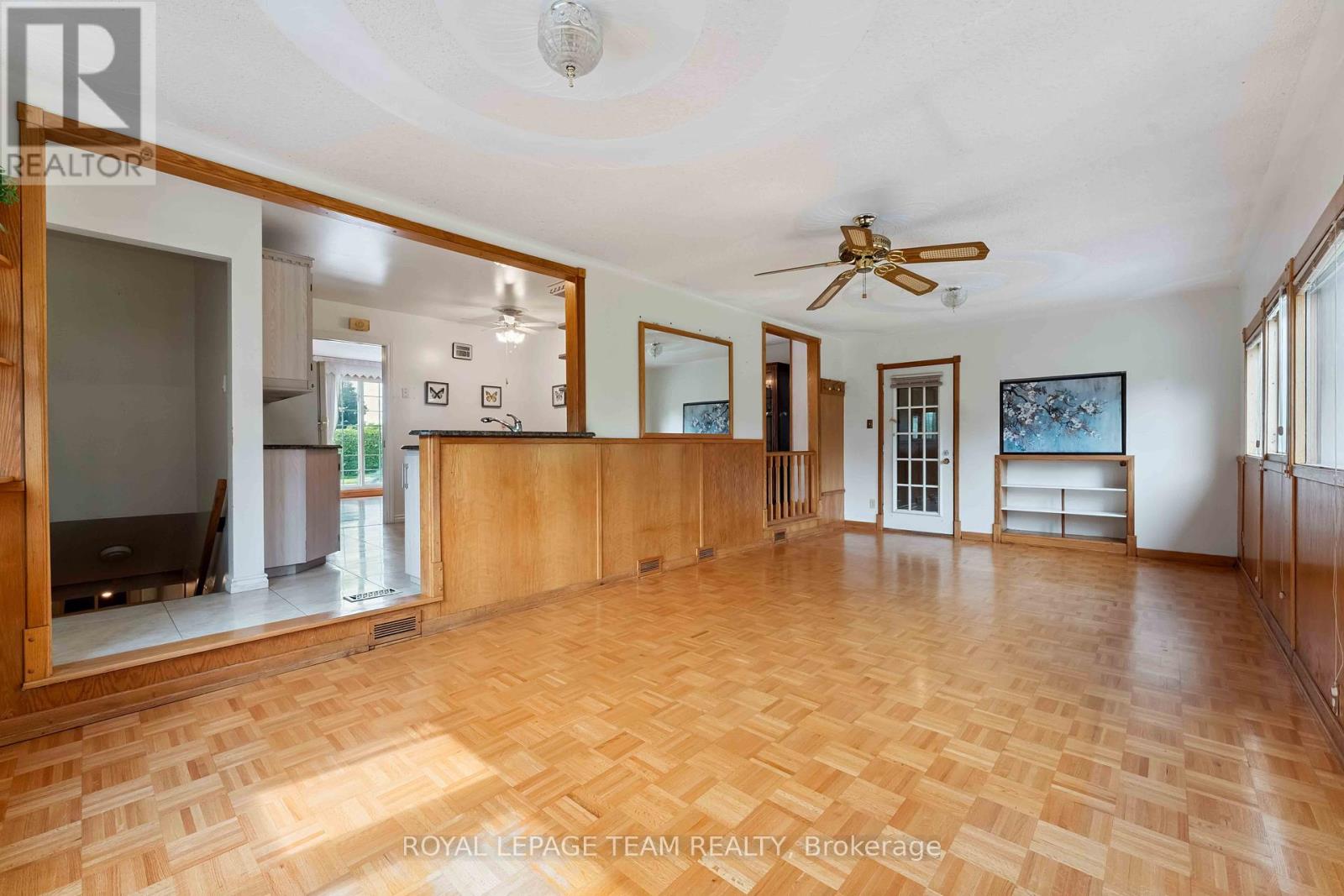 76 Knoxdale Road