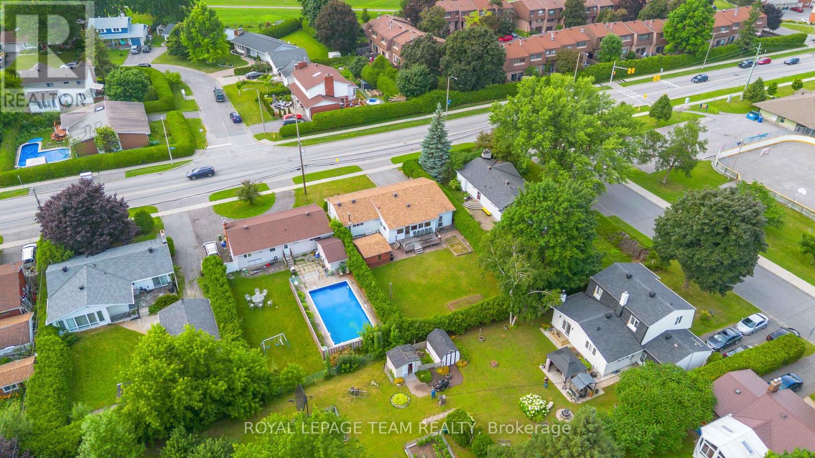 76 Knoxdale Road