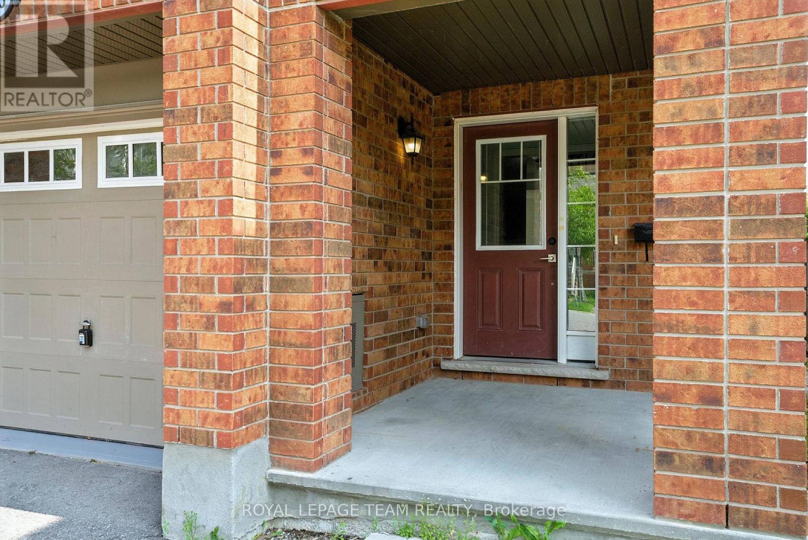 495 Coldwater Crescent