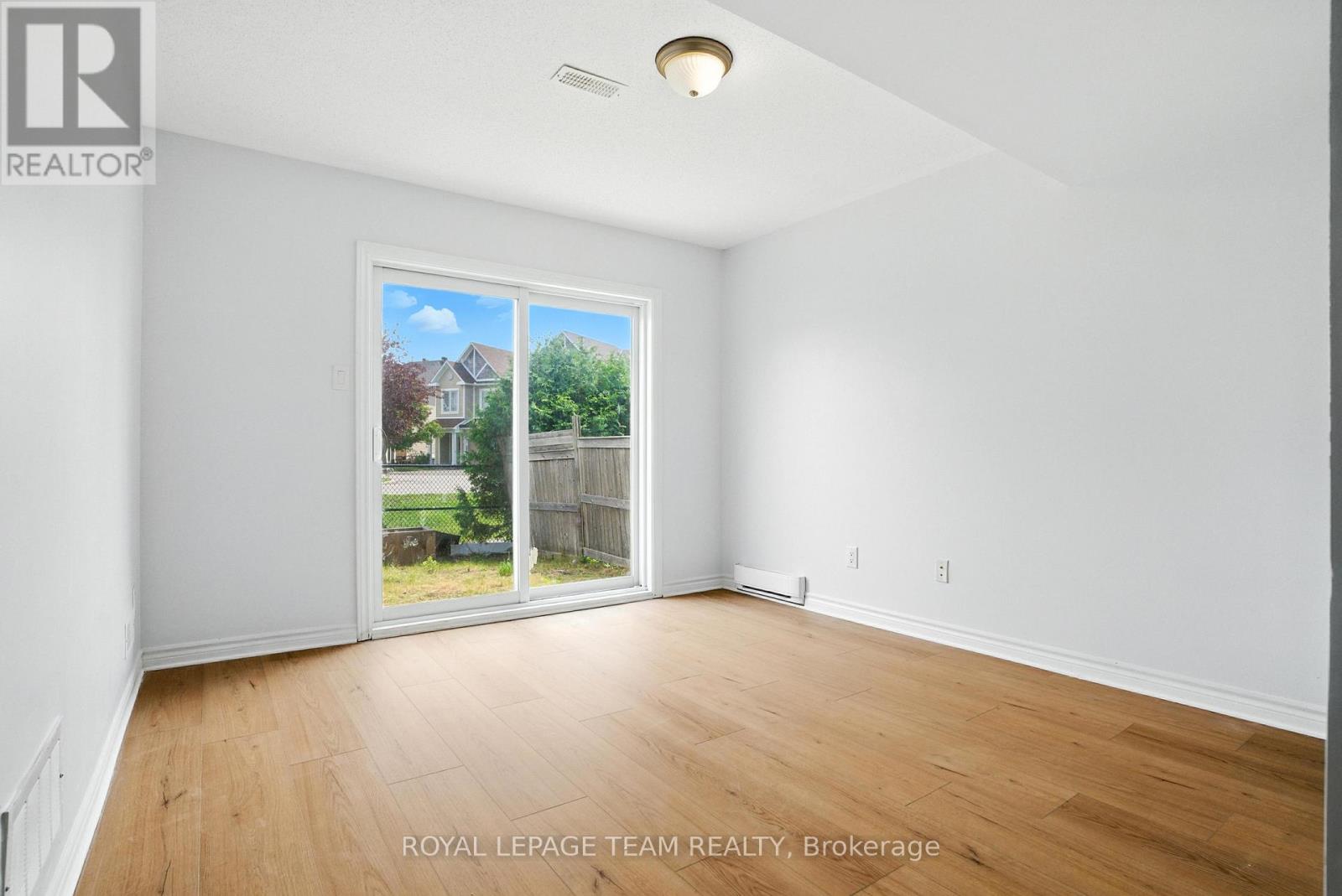 495 Coldwater Crescent