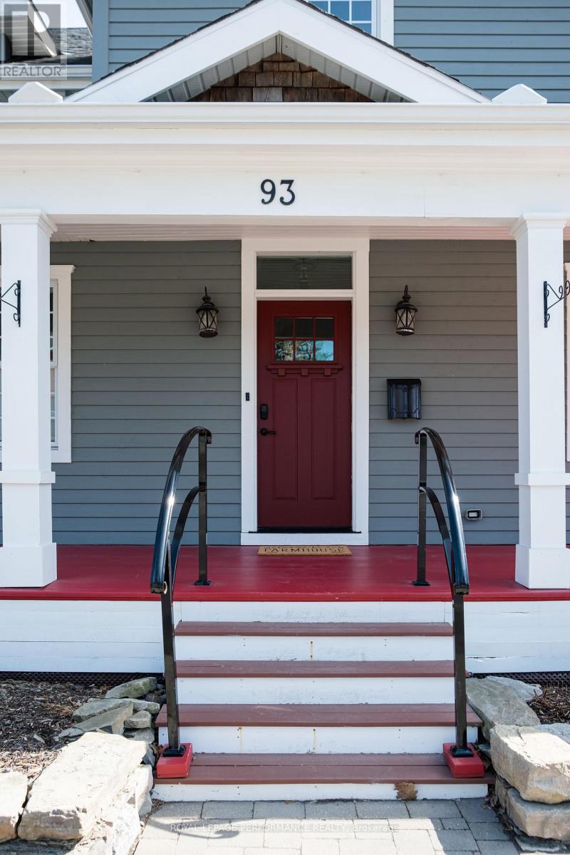 93 Craig Street