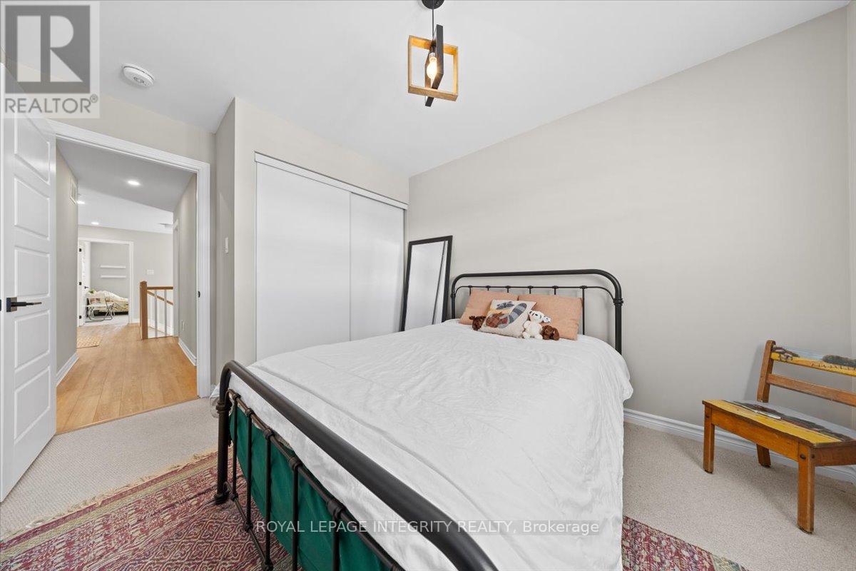 355 Crossway Terrace