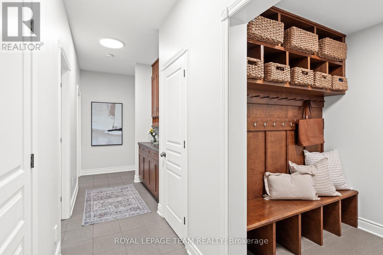 387 Ridgeside Farm Drive