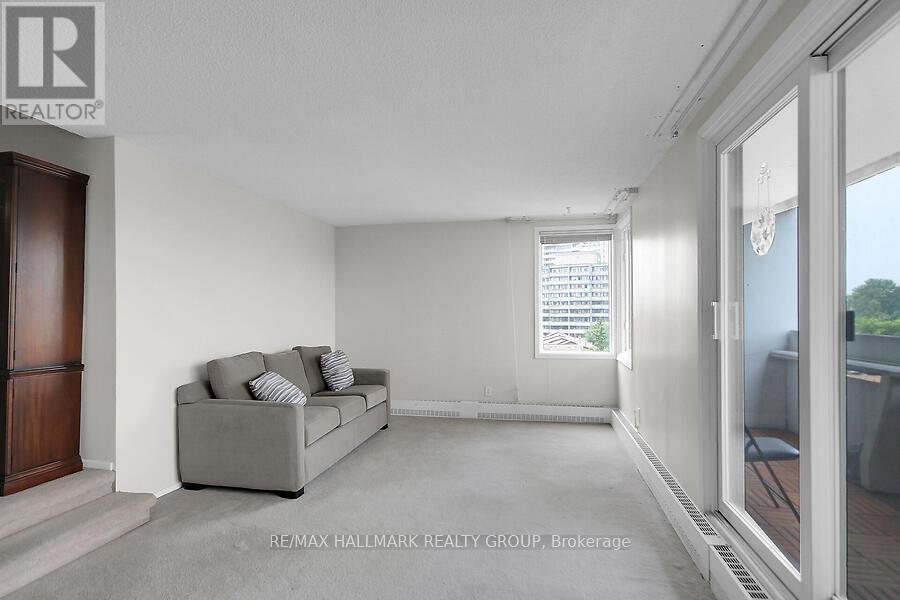 410 - 1081 Ambleside Drive
