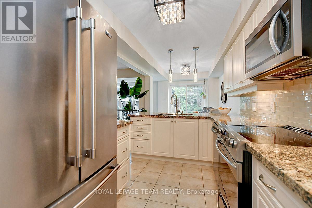 109 Goldwood Private
