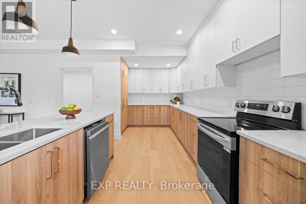 43 St Claire Avenue