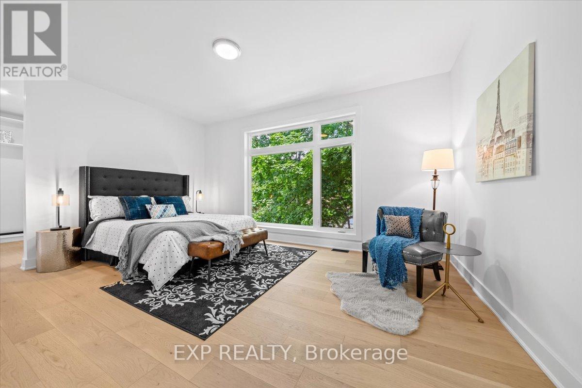 43 St Claire Avenue