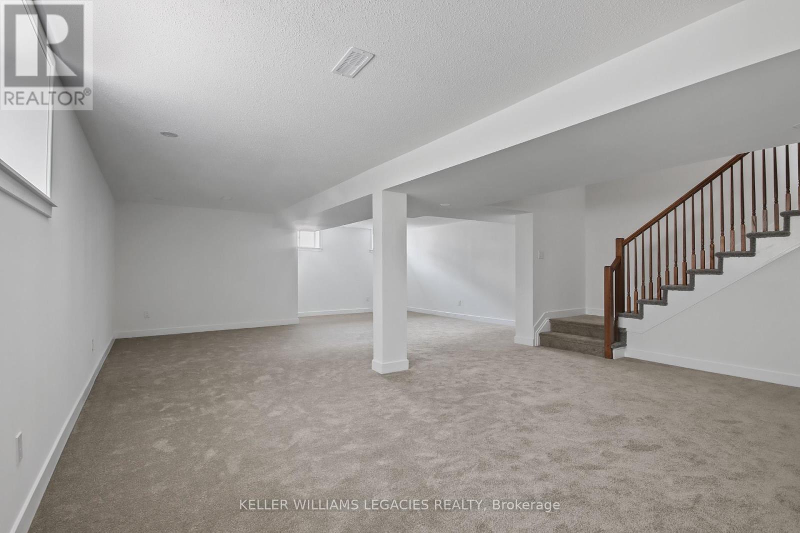 11 Mendoza Way