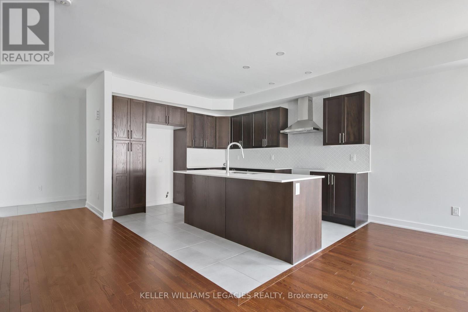 11 Mendoza Way