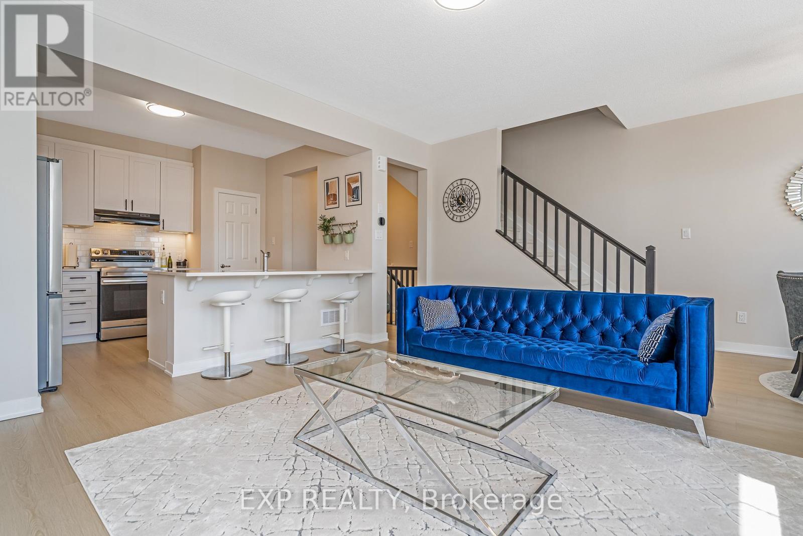 689 Quilter Row