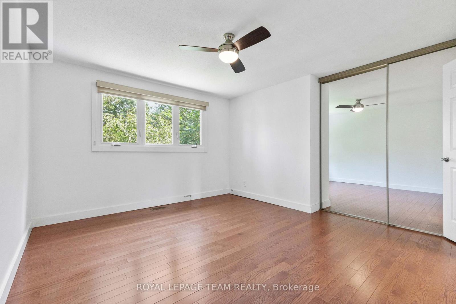 29 Ashgrove Crescent