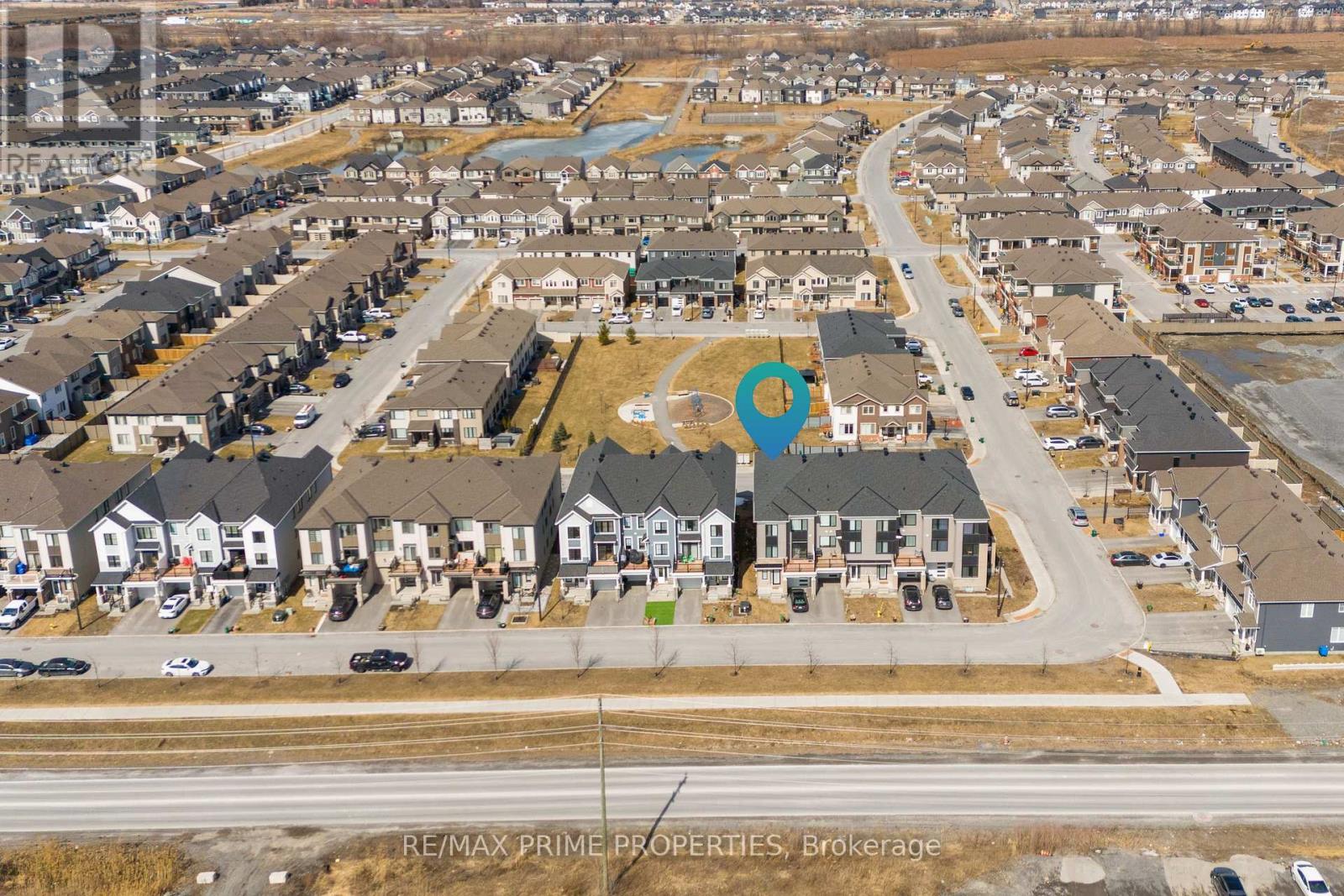 606 Bellatrix Walk